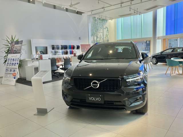 ｘｃ４０ オニキスブラック展示しました ディーラー最新情報 ボルボ カー 宇都宮